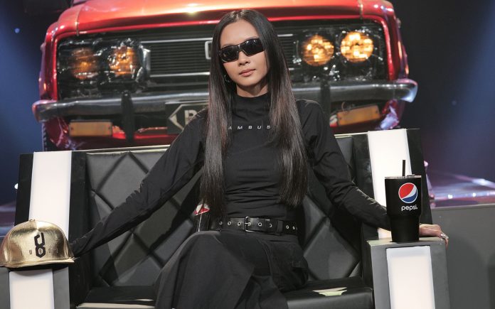 suboi-mang-phong-cach-nu-quyen-toi-rap-viet-cover