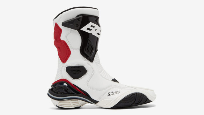 boot-moto-balenciaga-cover