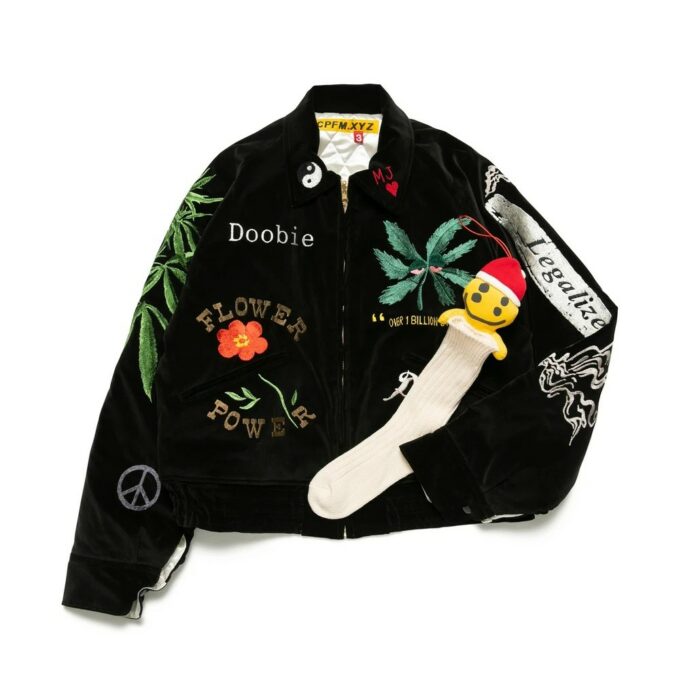 https___hypebeast.com_image_2020_12_cactus-plant-flea-market-christmas-2020-capsule-collection-sock-jacket-2