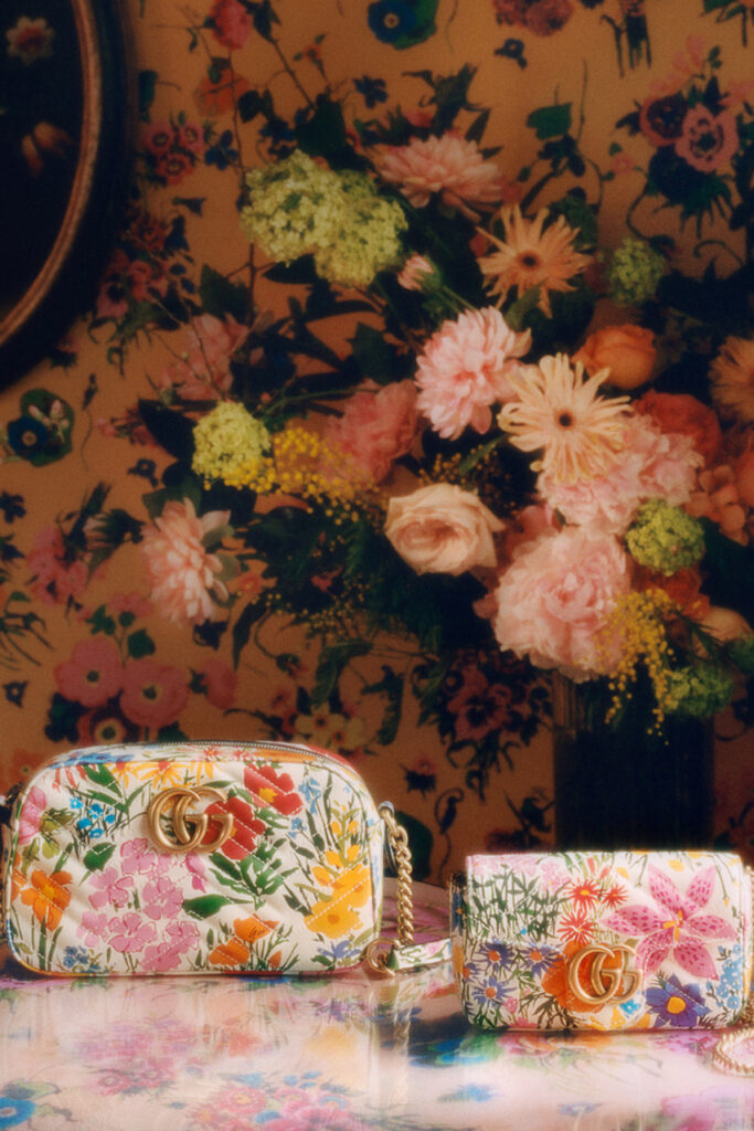 Gucci trình làng BST floral đậm phong cách Ken Scott - Street Vibe