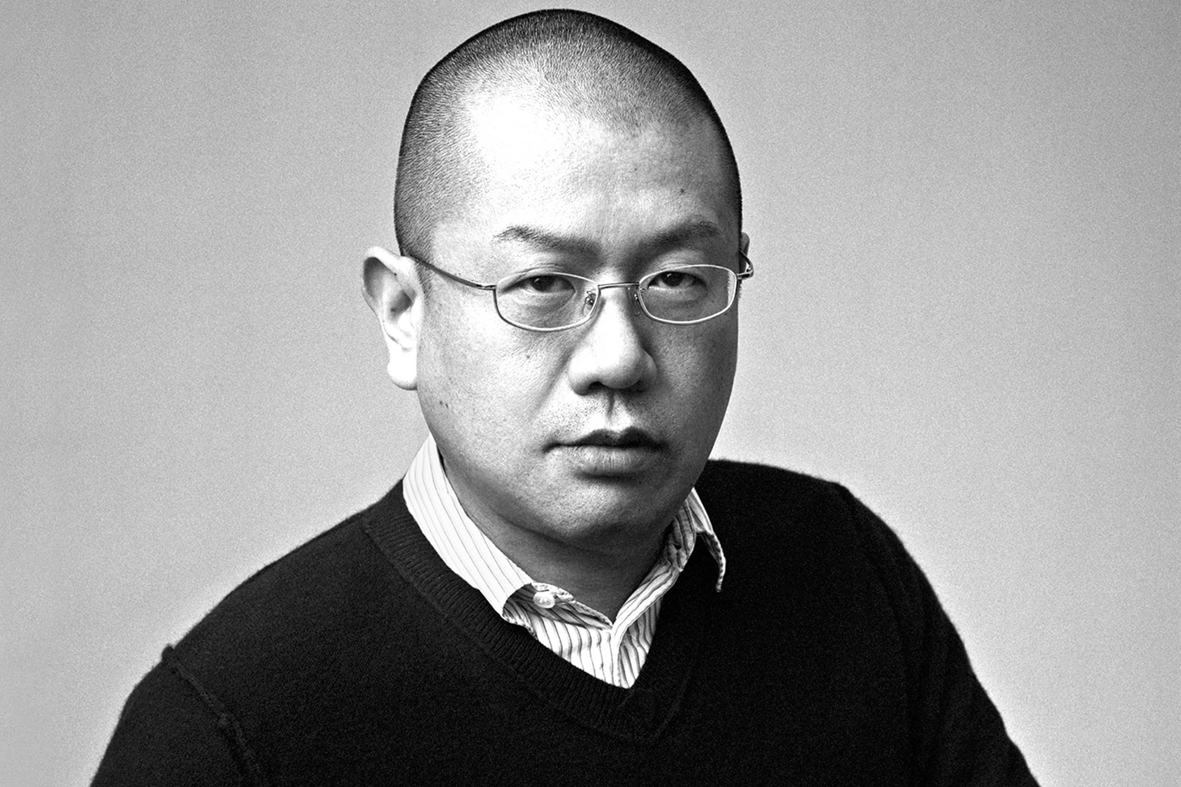 Junya Watanabe x HOKA ORA PRIMO: Sự Giao Thoa Giữa Thời Trang Cao Cấp Và Công Nghệ Giày Thể Thao