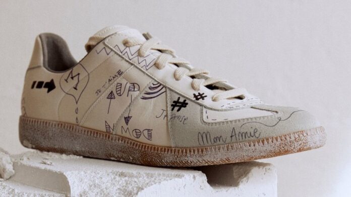 DBAEC780-F4F2-41B1-B1BD-CC2985091300