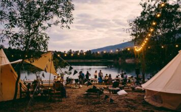 Cắm trại ven rìa Đà Lạt: Khi người trẻ tìm về thành phố mộng mơ Cắm trại