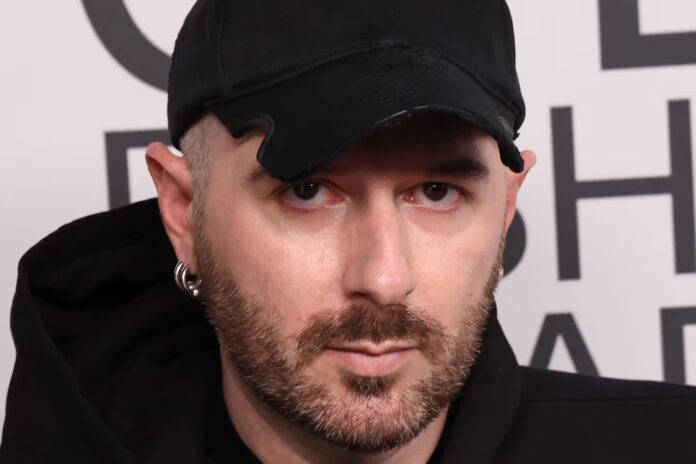 Demna ben do moi tai gucci mot an ca nga ve khong Demna "bến đỗ"mới tại Gucci: một ăn cả ngã về không